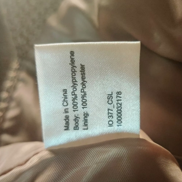 The Sak Crochet Knit Crossbody Bag Beige Boho Hobo Satchel Purse Zipper NWOT - Picture 5 of 6